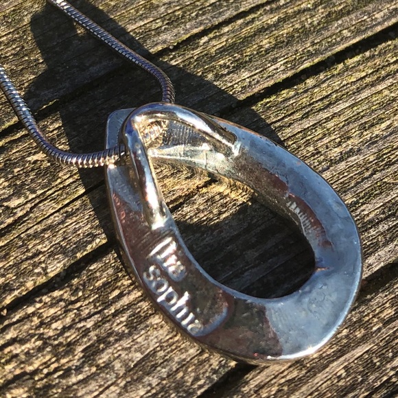 Tear drop pendant: silver tone with green stones - Picture 2 of 3